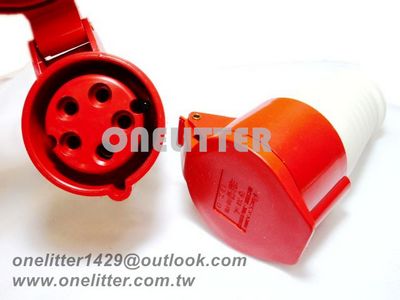 連接(中繼)插座4P+E 16A 380V 紅色(215)